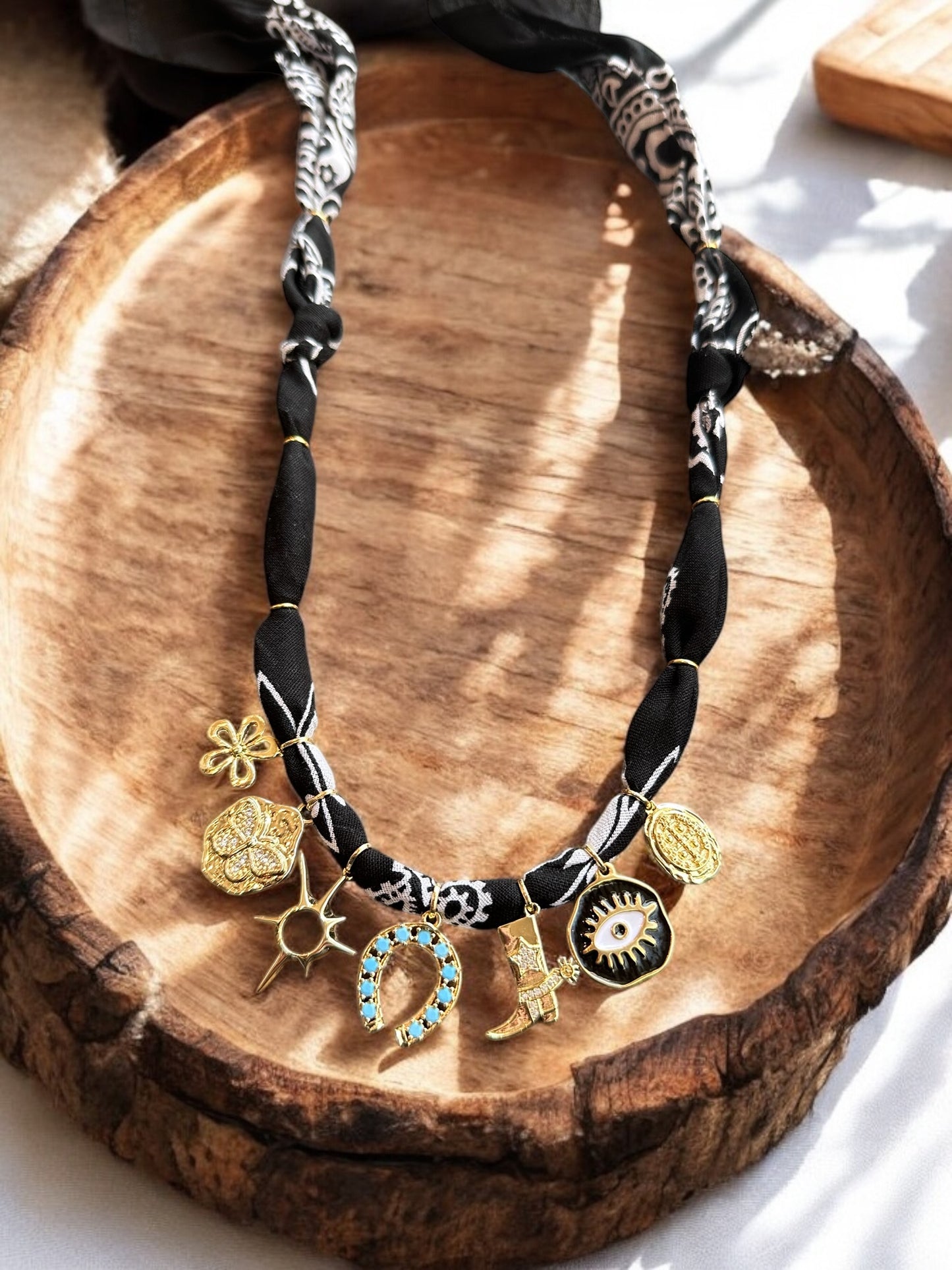Black with Turquoise Horseshoe