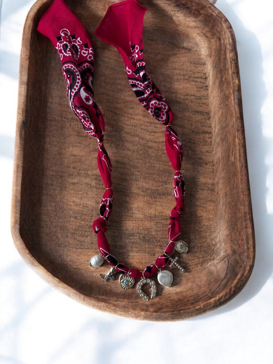 Red with Stone Horseshoe